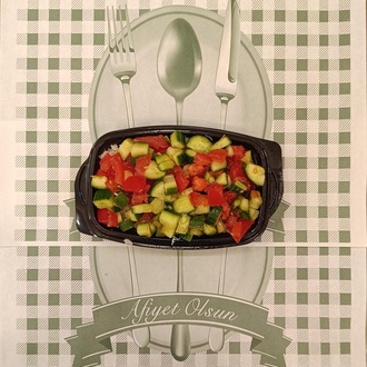 Pilav Üstü Salata görseli