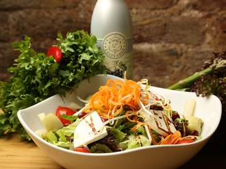 Keçi Peynirli Salata (430 Kcal) görseli
