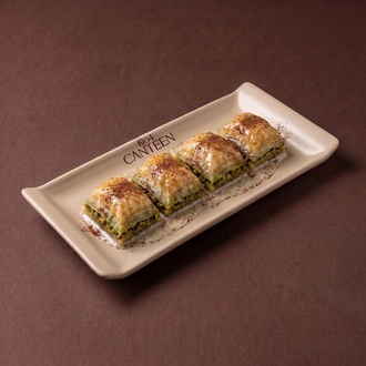 Fıstıklı Soğuk Baklava (4 Dilim) görseli
