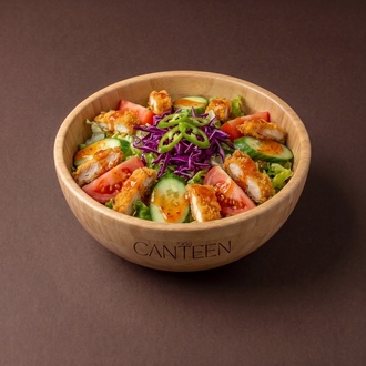 Çıtır Tavuklu Salata görseli