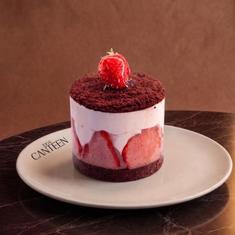 Petit Pasta Çilek Mousse görseli