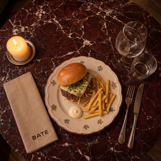 Bate's Steak Burger görseli