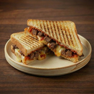 Kavurmalı Tost görseli