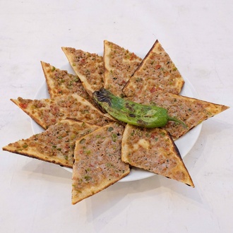 Etli Ekmek görseli