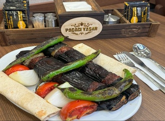 Patlıcanlı Kebap görseli