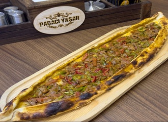 Kuşbaşılı Pide görseli