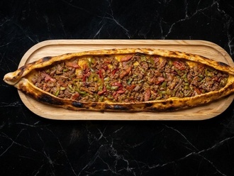 Kuşbaşılı Pide görseli