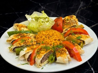 Sarma Beyti Kebap görseli