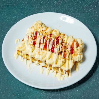 Beyaz Çikolatalı Muzlu Waffle 1,5 Porsiyon görseli