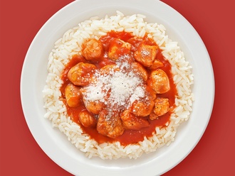 Parmesanlı Domates Soslu Tavuk & Pirinç Pilavı görseli