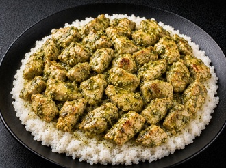 Pesto Soslu Tavuklu Pilav görseli
