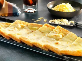 Kaşarlı Pide görseli