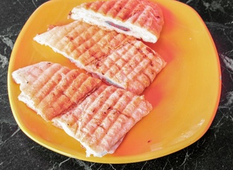 Ayvalık Tost Ekmeği görseli