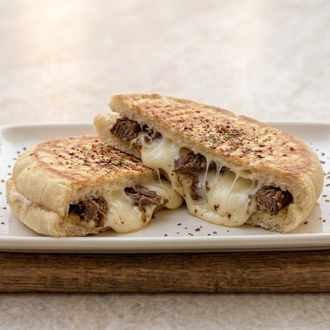 Kavurmalı Bazlama Tost görseli