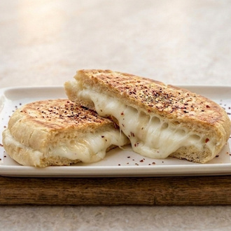 Kaşarlı Bazlama Tost görseli