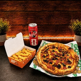 Orta Boy Pizza + Elma Dilim Patates + Kutu İçecek görseli