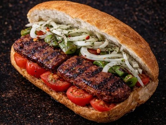Yarım Ekmek Sucuk Izgara görseli