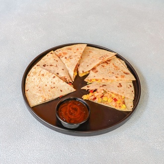 Tavuklu Quesadilla görseli