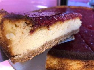 Frambuazlı Cheesecake (10-12 Kişilik) görseli