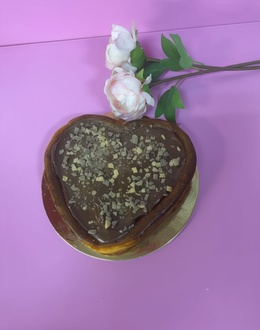 Nutella Heart Cheesecake (4-5 Kişilik) görseli