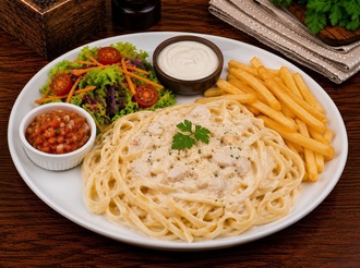 Fettuccine Alfredo görseli
