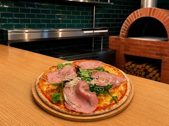 Füme Antrikot Pizza (Büyük Boy) görseli