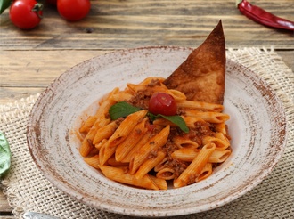 Bolonez Soslu Penne görseli
