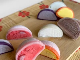 Mochi Set 5 (5 Pcs.) + Coca-cola (2 Adet) görseli