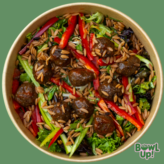 Köfteli Arpa Şehriye Salata görseli