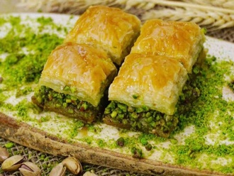 Tereyağlı Fıstıklı Baklava (1 Kg.) görseli
