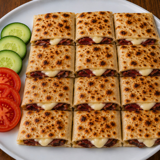 Pastırmalı Kaşarlı Gözleme görseli