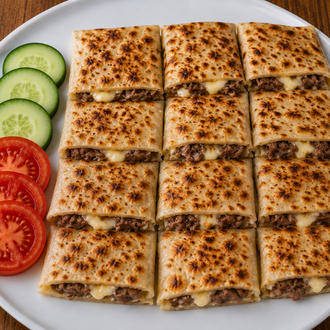 Kavurmalı Kaşarlı Gözleme görseli