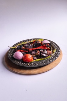Patlıcanlı Kebap (1.5 Porsiyon) görseli