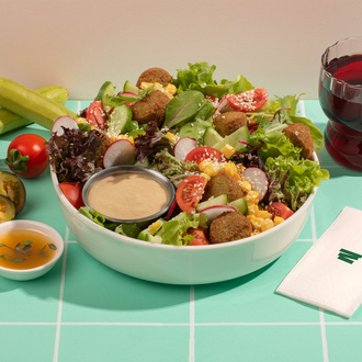 Falafel Salatası görseli