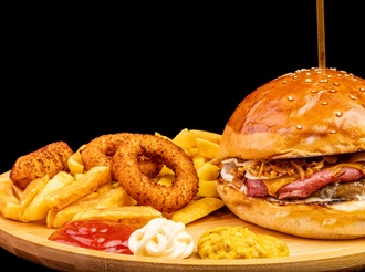 Smoky Baron Burger görseli