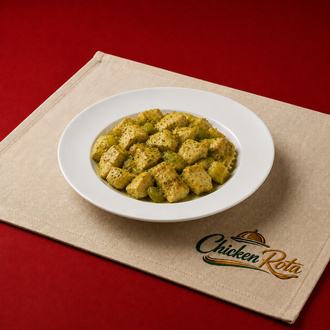 Pesto Soslu Tavuk görseli
