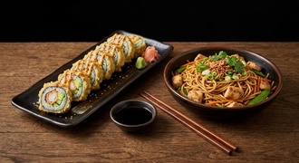 California Tempura Roll + Tavuklu Noodle +1 Adet Coca Cola görseli