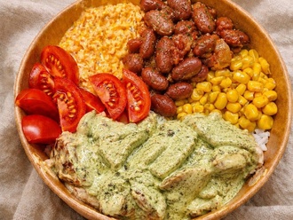 Pesto Soslu Kremalı Tavuk Bowl görseli