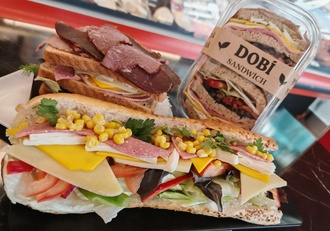 Etçil Sandwich (Antrikot Pastırma+rozbif Et+kavurma+macar Salam+eski Kaşar+mozzerella+tereyağ görseli