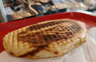 Bazlama Tost - Duble Kasap Dana Sucuklu + Duble Kaşarlı görseli