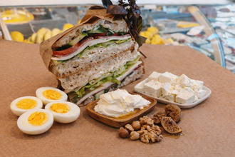 Chef’s Protein Pump (4 Yumurta,manda Kaymak,ezine Peynir,bal,fındık,ceviz,incir,taze Badem) görseli