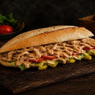 Gurme Soslu Ekmek Arası Tavuk Döner görseli