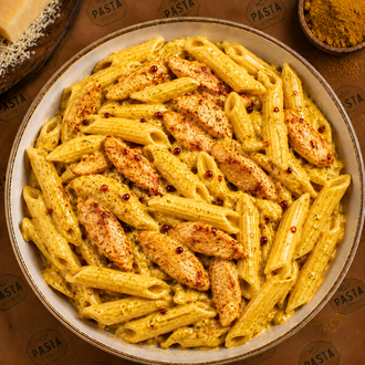Köri Soslu Tavuklu Penne görseli