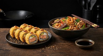 Somon Crunchy Roll + Singapur Noodle +1 Adet Coca Cola görseli