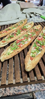 Sebzeli Kaşarlı Pide görseli