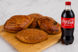 5 Adet Karışık Poğaça + Coca Cola 1 Litre görseli