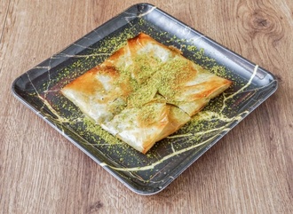 Katmer Tatlısı görseli