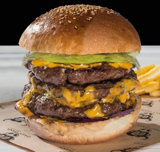 Daily Triple Burger görseli
