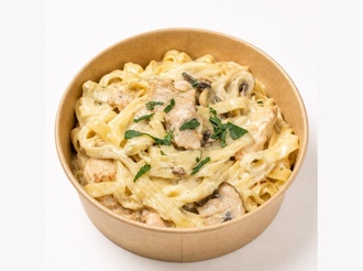 Chicken Alfredo Makarna görseli