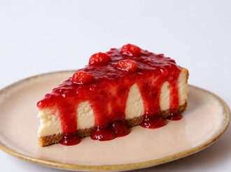 Çilekli Cheesecake görseli